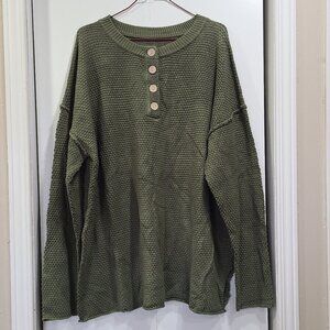 😳BUY 1,GET 2 FREE😳 Green knit long sleeve, 4 buttons at top